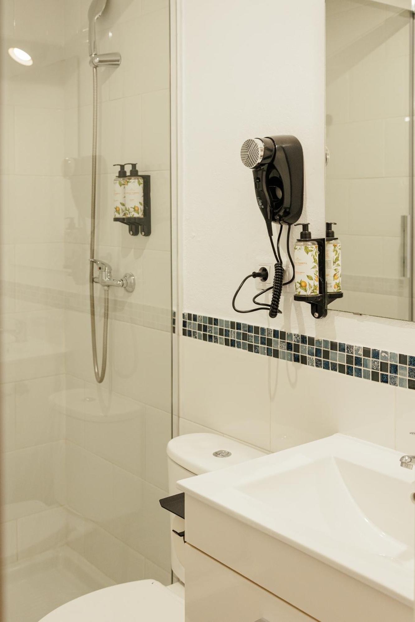 Astuto 21 Suites - Adults Only Jerez de la Frontera Exterior foto